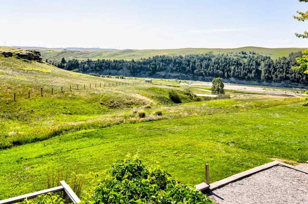 MLS® A2245263 - 506 1 Street  in NONE Rural Pincher Creek No. 9, M.D. of, Residential