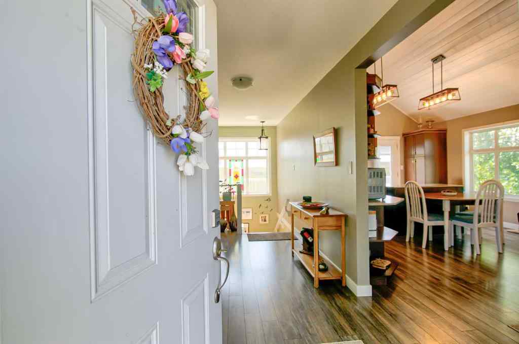 MLS® A2245263 - 506 1 Street  in NONE Rural Pincher Creek No. 9, M.D. of, Residential