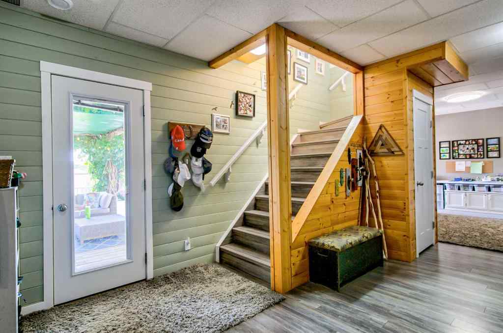 MLS® A2245263 - 506 1 Street  in NONE Rural Pincher Creek No. 9, M.D. of, Residential