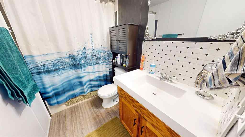 MLS® A2245266 - 304 Fleet Street SW in SW Hill Medicine Hat, Residential