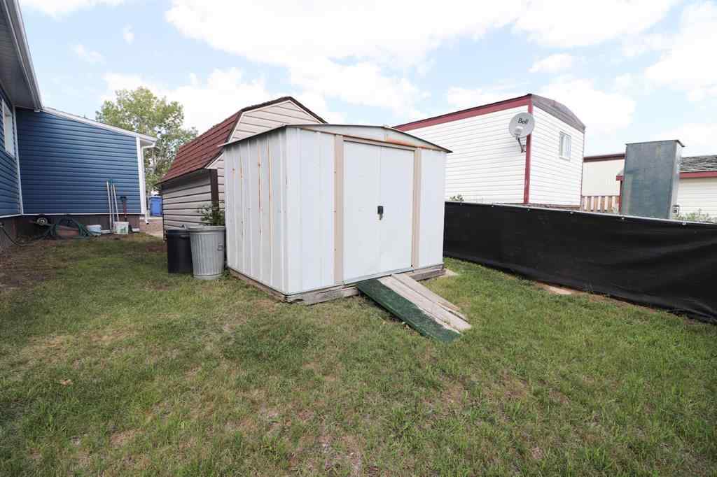 MLS® A2245266 - 304 Fleet Street SW in SW Hill Medicine Hat, Residential