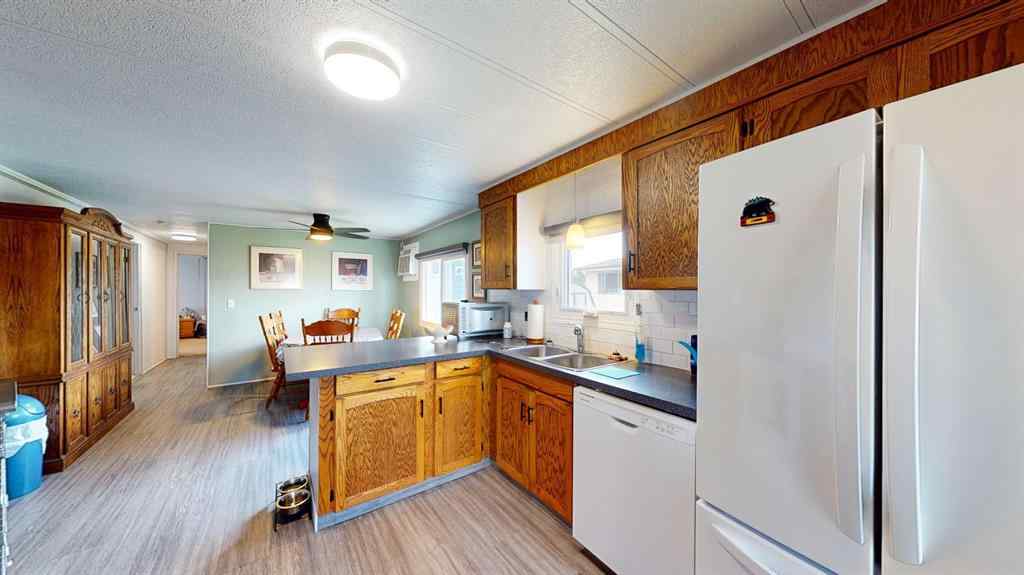 MLS® A2245266 - 304 Fleet Street SW in SW Hill Medicine Hat, Residential