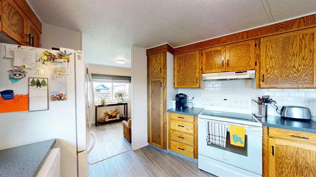 MLS® A2245266 - 304 Fleet Street SW in SW Hill Medicine Hat, Residential
