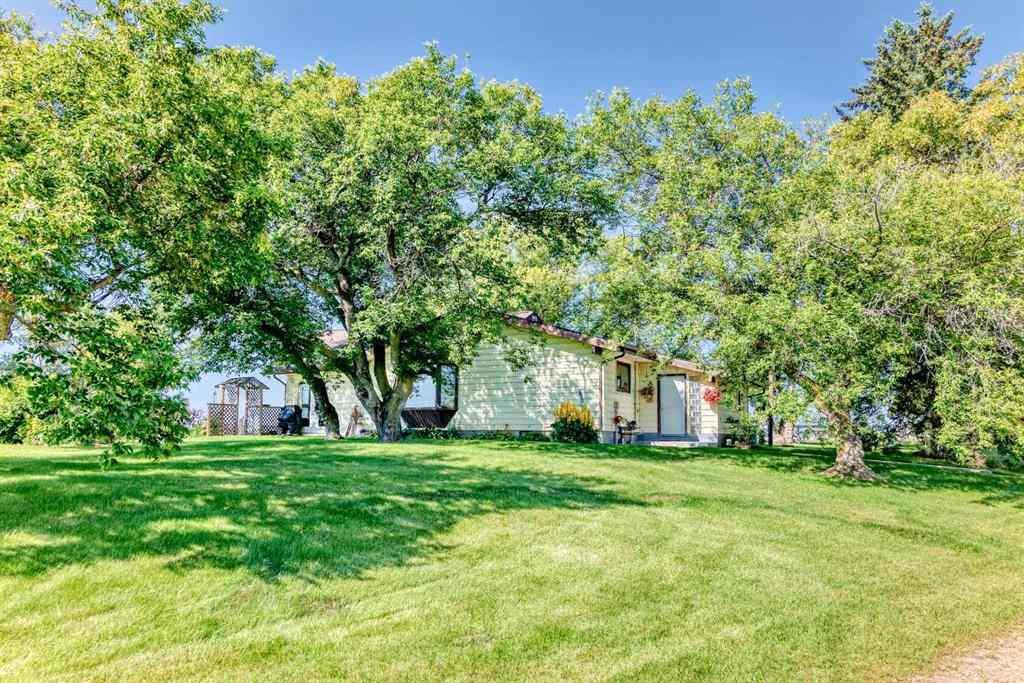 MLS® A2245277 - 440042 Range Road 274   in NONE Rural Ponoka County, Agri-Business