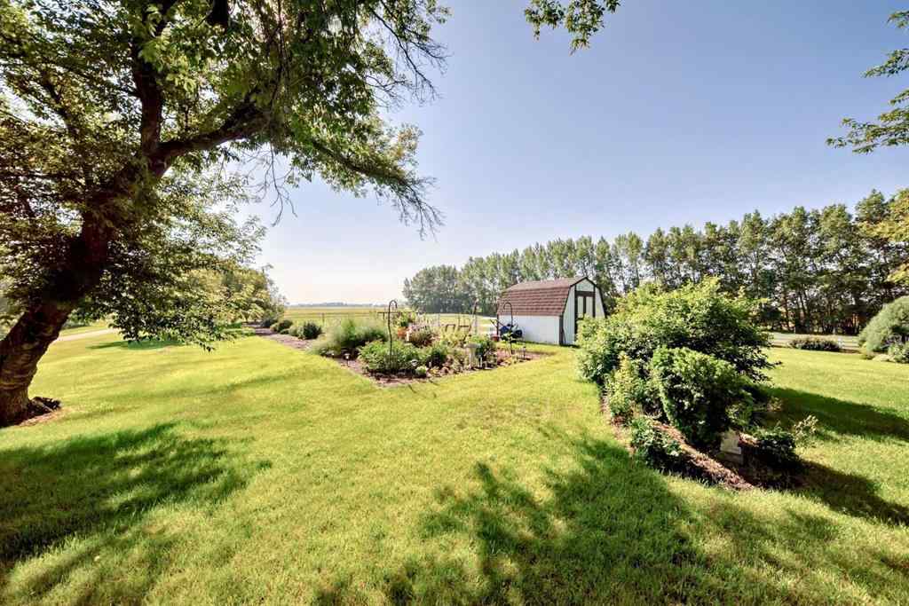 MLS® A2245277 - 440042 Range Road 274   in NONE Rural Ponoka County, Agri-Business