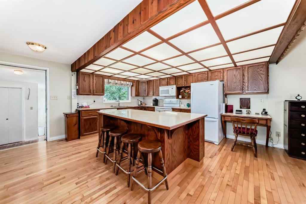 MLS® A2245277 - 440042 Range Road 274   in NONE Rural Ponoka County, Agri-Business