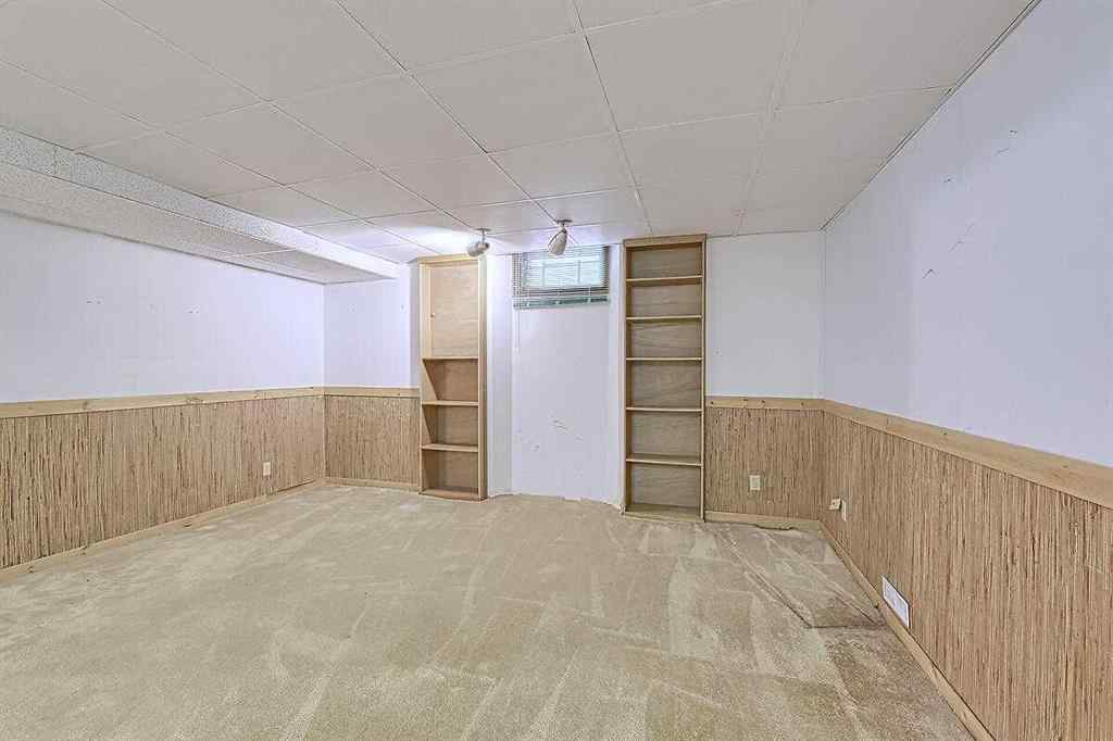 MLS® A2245281 - 84 Sunmount Close SE in Sundance Calgary, Residential
