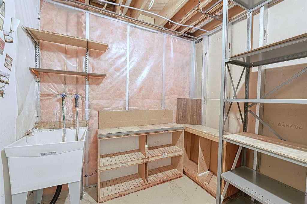 MLS® A2245281 - 84 Sunmount Close SE in Sundance Calgary, Residential