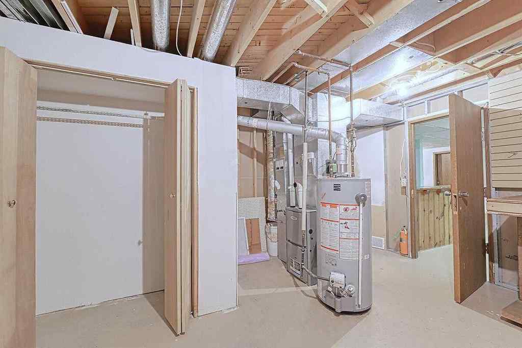 MLS® A2245281 - 84 Sunmount Close SE in Sundance Calgary, Residential