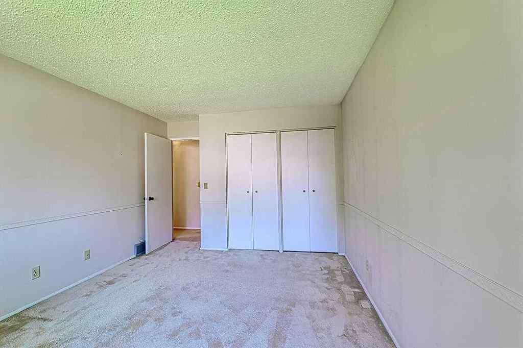 MLS® A2245281 - 84 Sunmount Close SE in Sundance Calgary, Residential