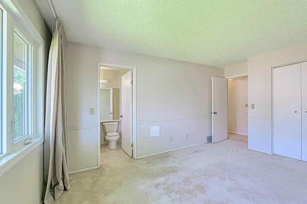 MLS® A2245281 - 84 Sunmount Close SE in Sundance Calgary, Residential