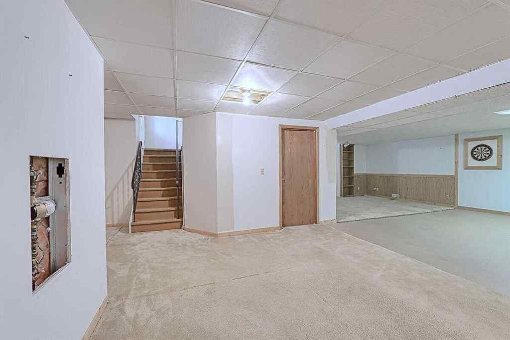 MLS® A2245281 - 84 Sunmount Close SE in Sundance Calgary, Residential