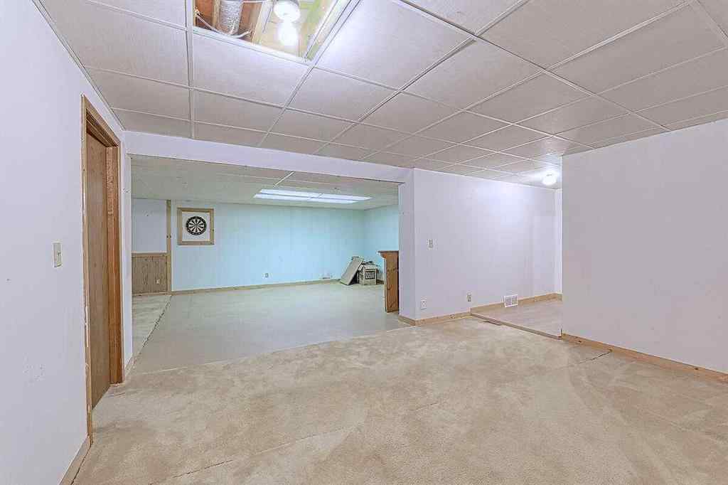 MLS® A2245281 - 84 Sunmount Close SE in Sundance Calgary, Residential