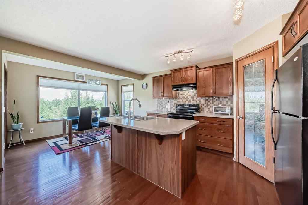 MLS® A2245293 - 10 Cranwell Square SE in Cranston Calgary, Residential