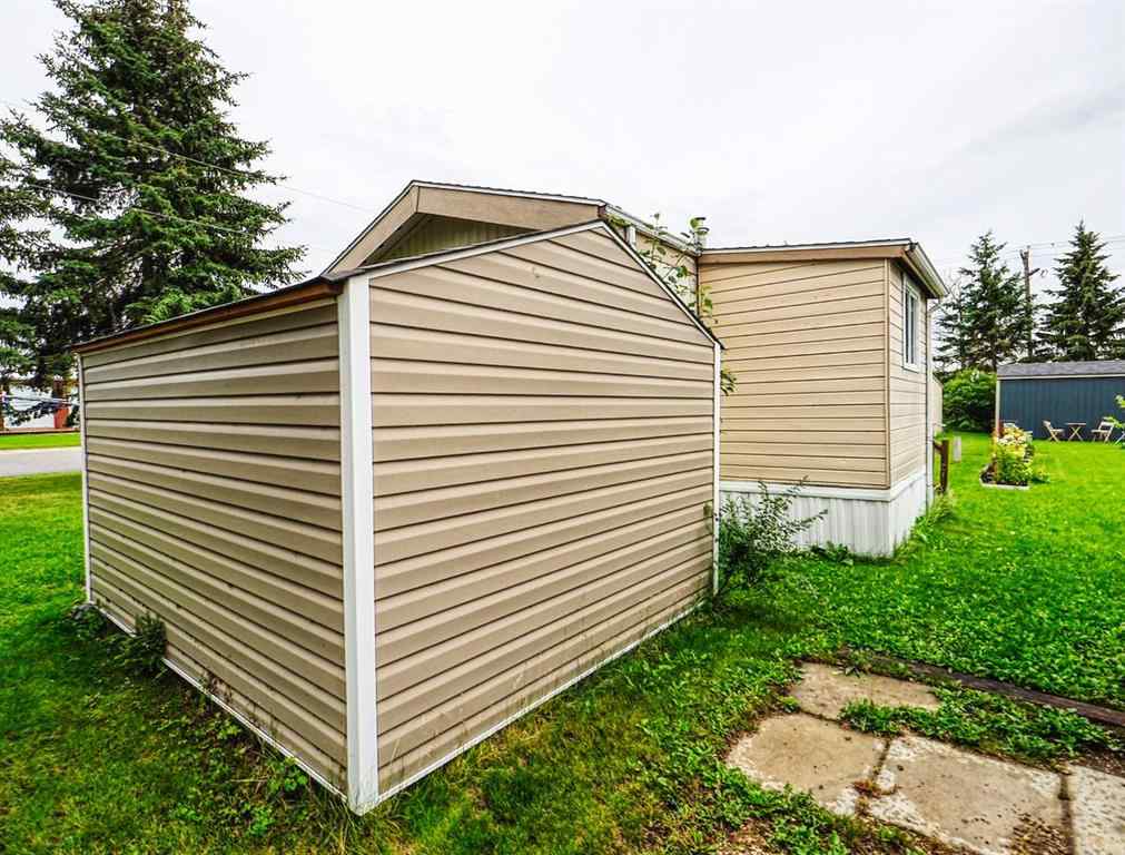 MLS® A2245295 - 1 Torrington Mobile Home Park  in NONE Torrington, Mobile
