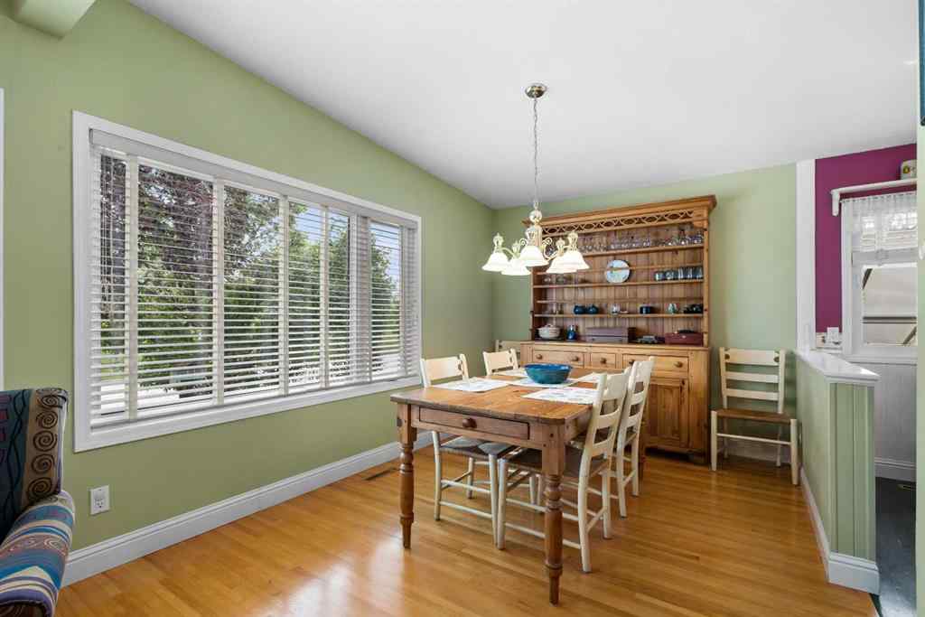 MLS® A2245296 - 4440 Brentwood Green NW in Brentwood Calgary, Residential