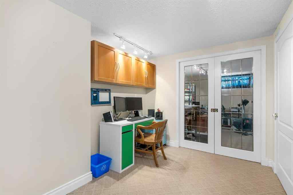 MLS® A2245296 - 4440 Brentwood Green NW in Brentwood Calgary, Residential