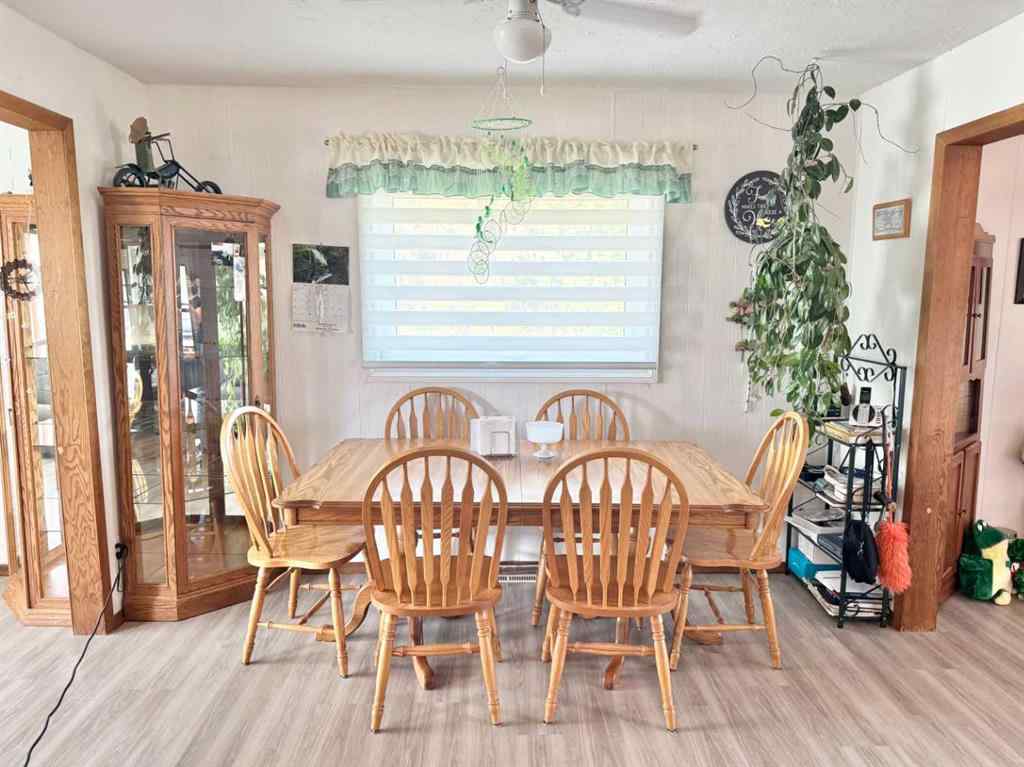 MLS® A2245305 - 210 3 Avenue N.E.   in NONE McLennan, Residential