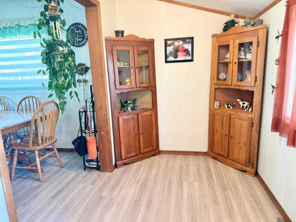 MLS® A2245305 - 210 3 Avenue N.E.   in NONE McLennan, Residential