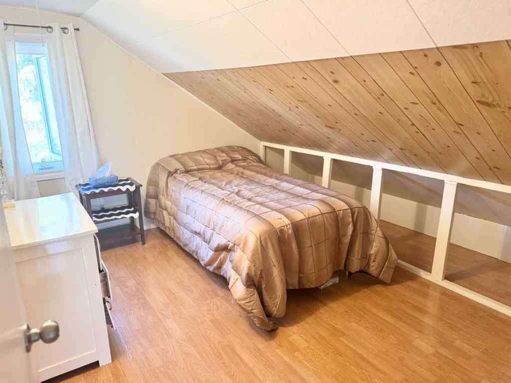 MLS® A2245305 - 210 3 Avenue N.E.   in NONE McLennan, Residential