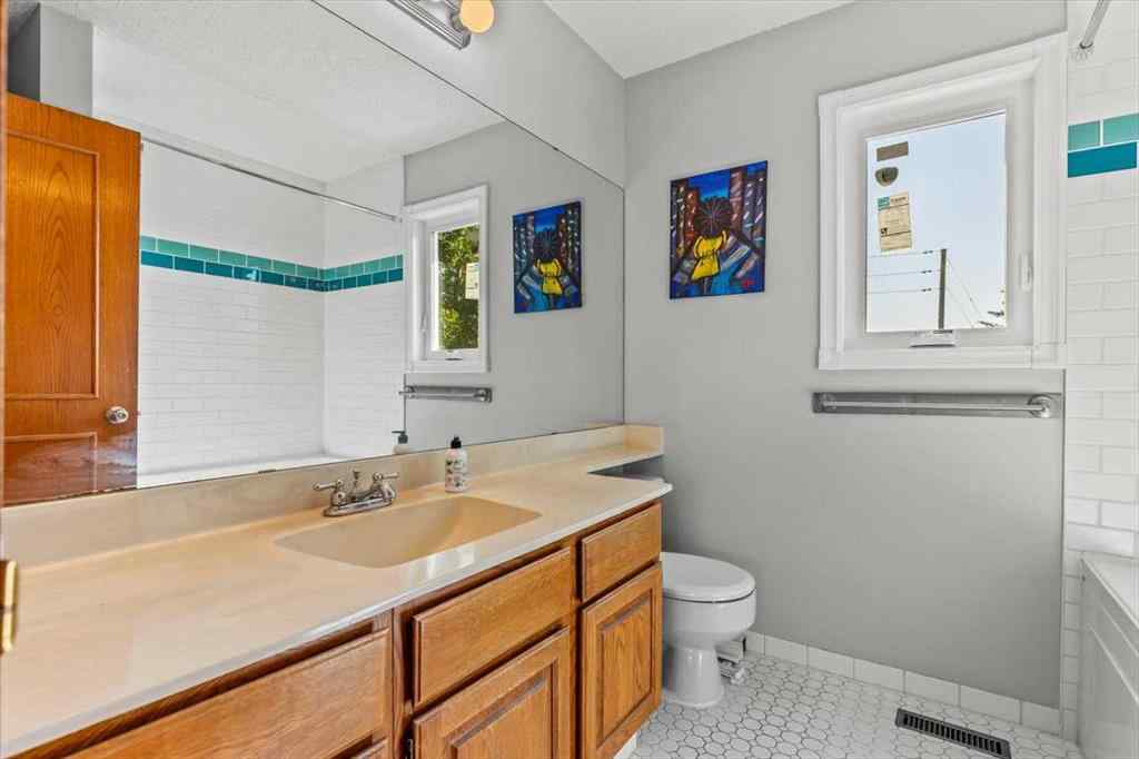 MLS® A2245315 - 88 Sundown Green SE in Sundance Calgary, Residential