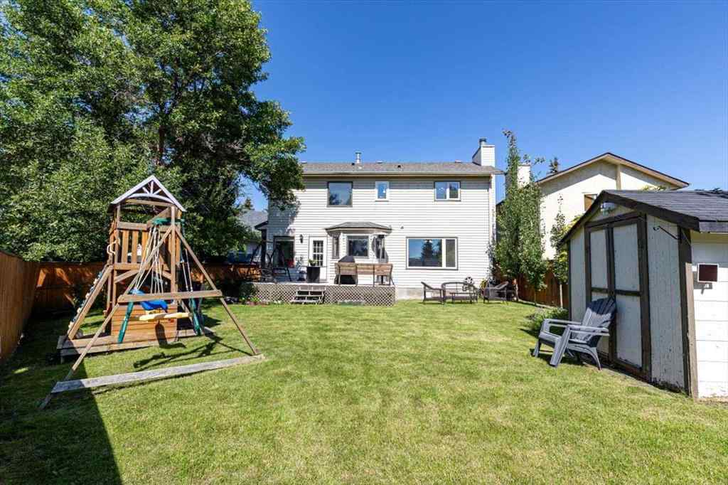 MLS® A2245315 - 88 Sundown Green SE in Sundance Calgary, Residential