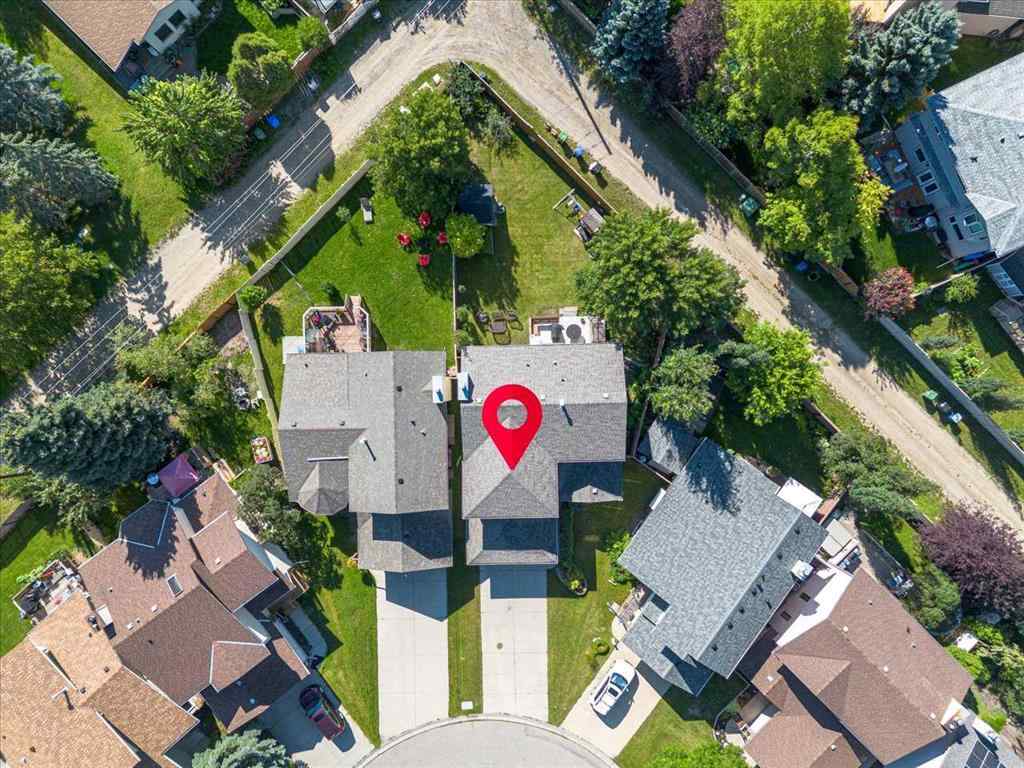 MLS® A2245315 - 88 Sundown Green SE in Sundance Calgary, Residential