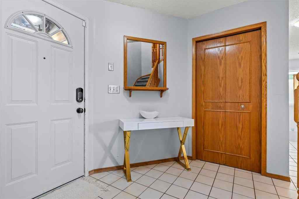 MLS® A2245315 - 88 Sundown Green SE in Sundance Calgary, Residential