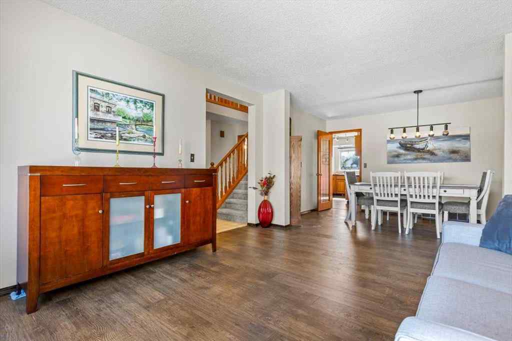 MLS® A2245315 - 88 Sundown Green SE in Sundance Calgary, Residential