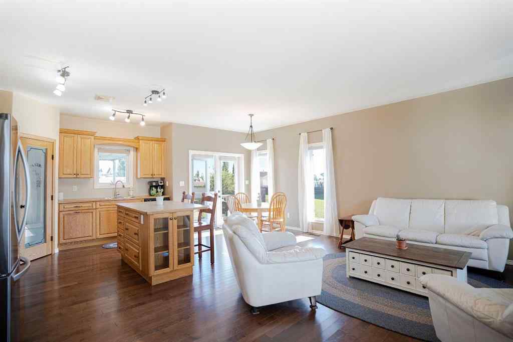 MLS® A2245336 - 4713 Westbrooke Road  in Valley Ridge Blackfalds, Residential