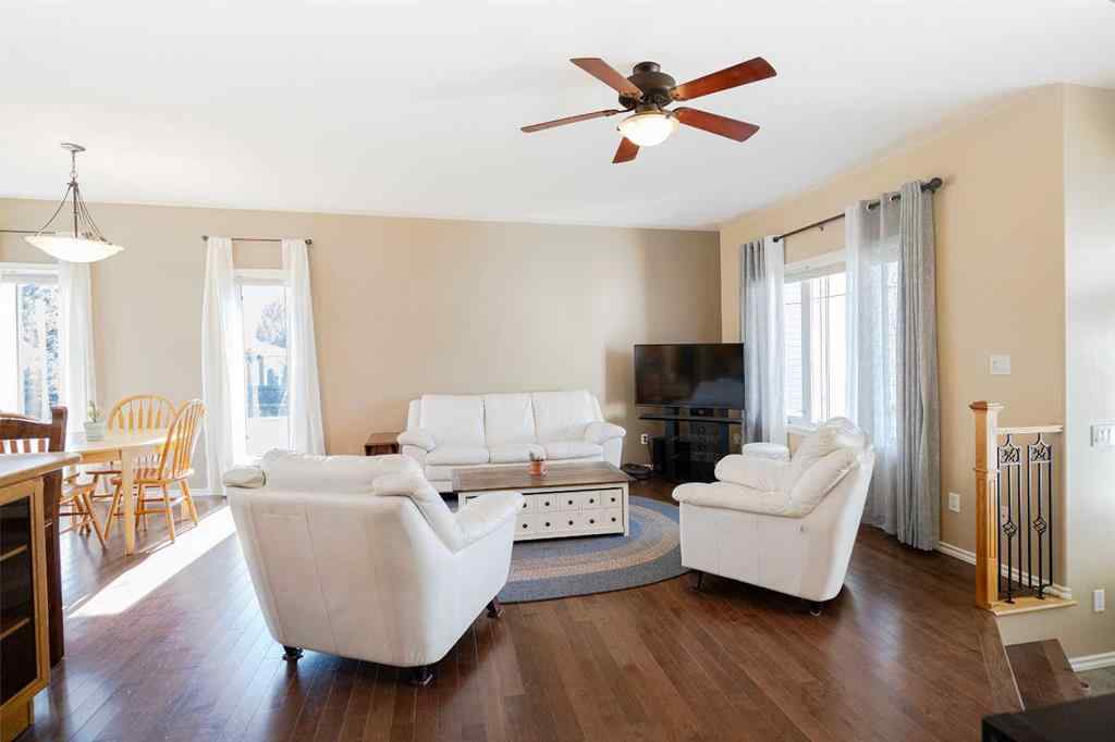 MLS® A2245336 - 4713 Westbrooke Road  in Valley Ridge Blackfalds, Residential