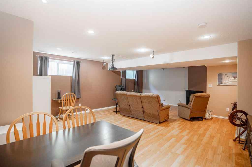 MLS® A2245336 - 4713 Westbrooke Road  in Valley Ridge Blackfalds, Residential