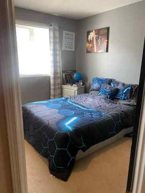 MLS® A2245338 - 10411 109 Avenue  in NONE High Level, Residential