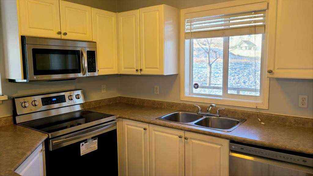 MLS® A2245340 - Unit #201 6000 Somervale Court SW in Somerset Calgary, Residential
