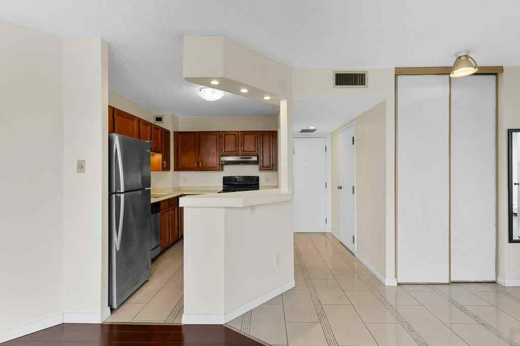 MLS® A2245343 - Unit #402 1202 13 Avenue SW in Beltline Calgary, Residential