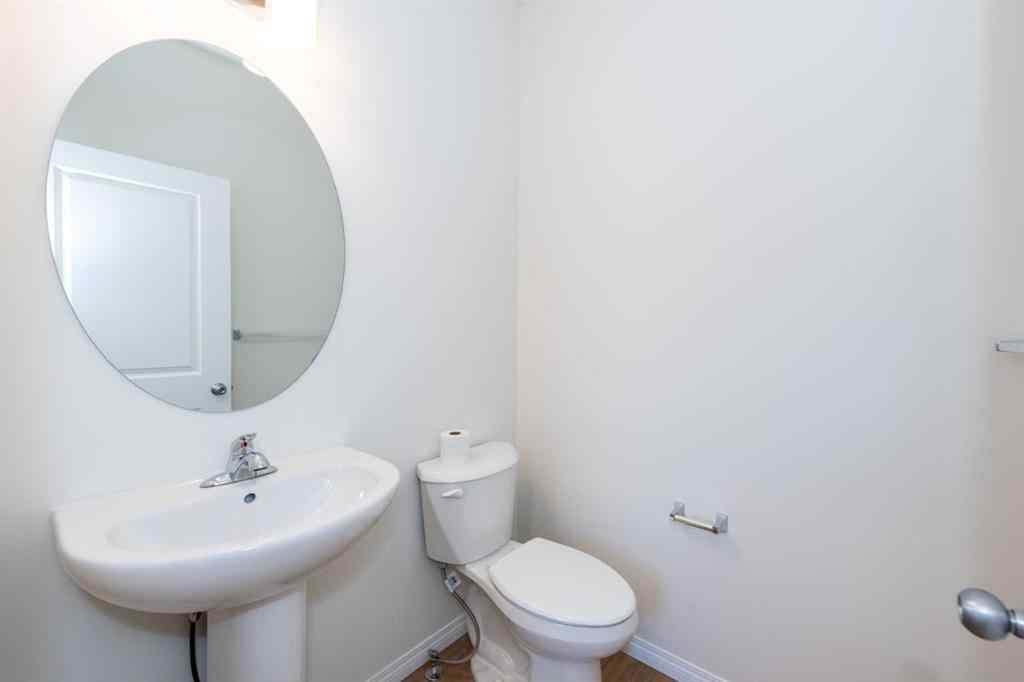 MLS® A2245345 - 840 Midtown Drive  in Midtown Airdrie, Residential