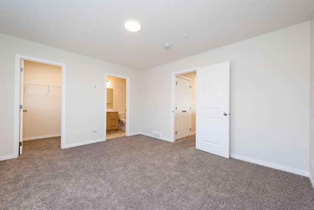MLS® A2245345 - 840 Midtown Drive  in Midtown Airdrie, Residential