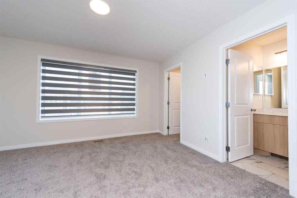 MLS® A2245345 - 840 Midtown Drive  in Midtown Airdrie, Residential
