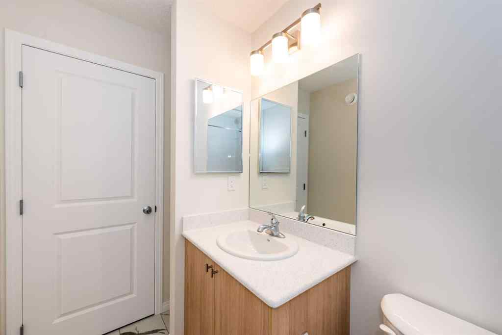MLS® A2245345 - 840 Midtown Drive  in Midtown Airdrie, Residential