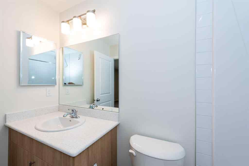 MLS® A2245345 - 840 Midtown Drive  in Midtown Airdrie, Residential