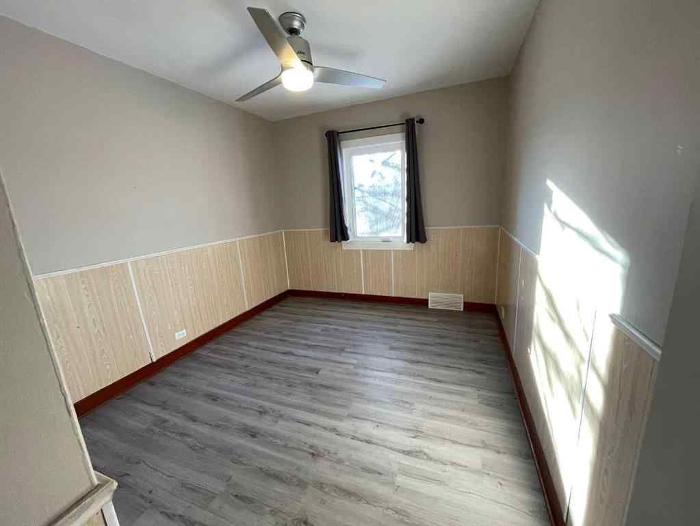 MLS® A2245352 - 405 15 Avenue NE in Renfrew Calgary, Residential