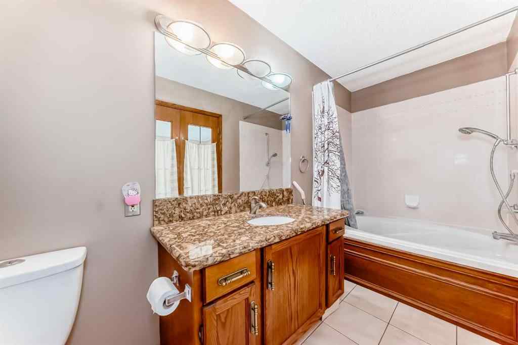 MLS® A2245353 - 165 Shawinigan Drive SW in Shawnessy Calgary, Residential