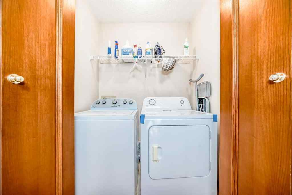 MLS® A2245353 - 165 Shawinigan Drive SW in Shawnessy Calgary, Residential