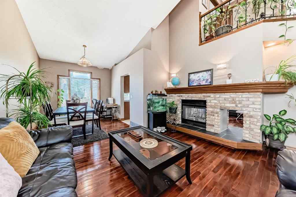 MLS® A2245353 - 165 Shawinigan Drive SW in Shawnessy Calgary, Residential