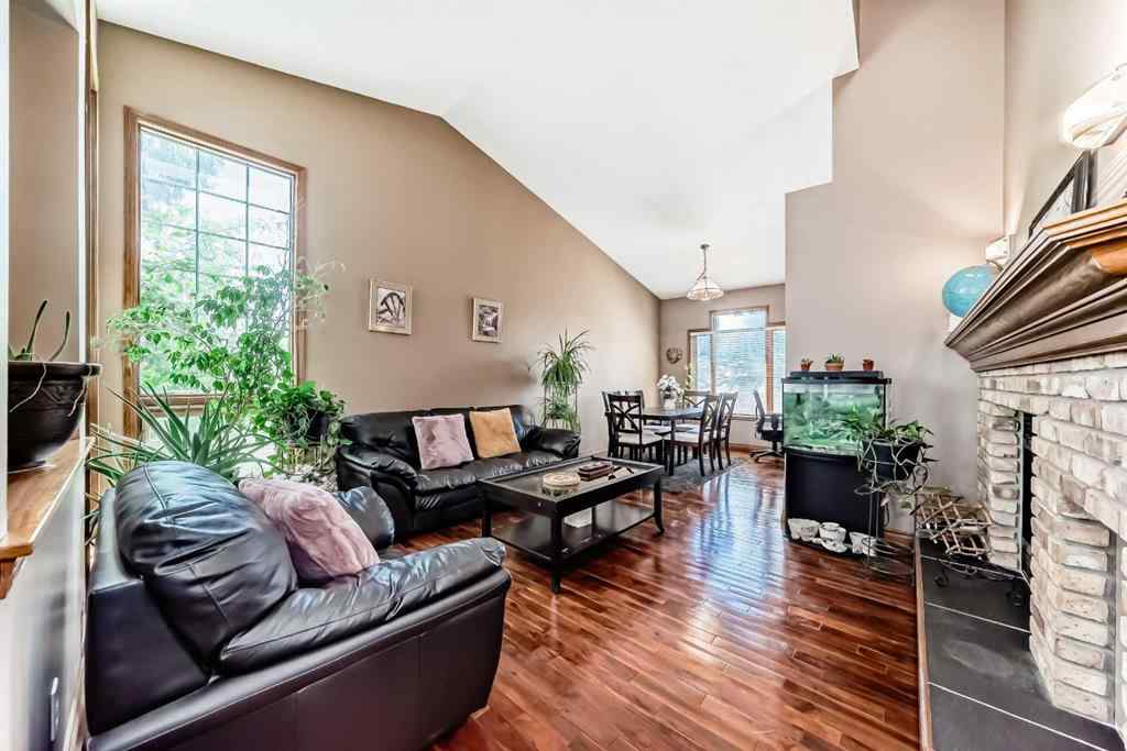 MLS® A2245353 - 165 Shawinigan Drive SW in Shawnessy Calgary, Residential