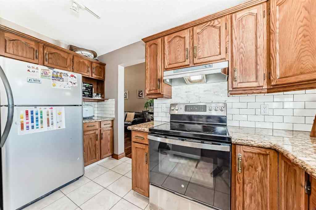 MLS® A2245353 - 165 Shawinigan Drive SW in Shawnessy Calgary, Residential