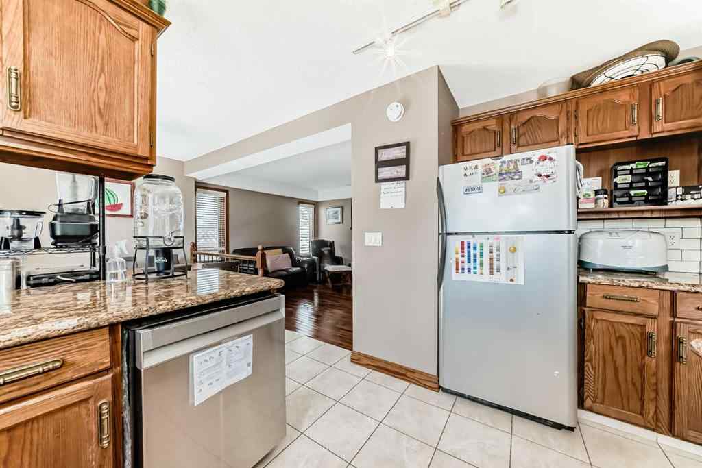 MLS® A2245353 - 165 Shawinigan Drive SW in Shawnessy Calgary, Residential