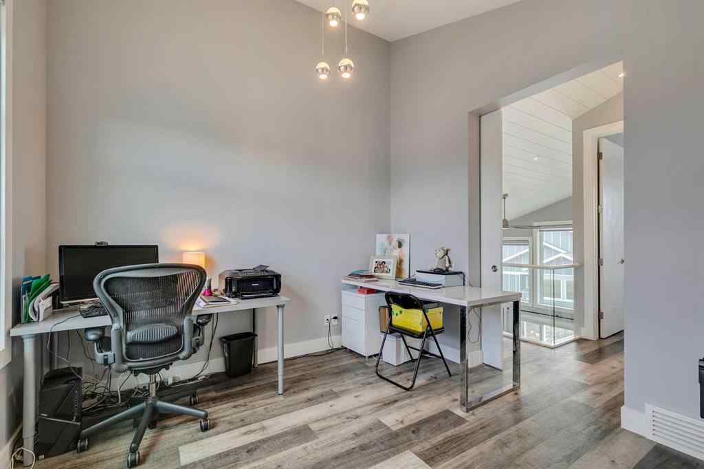 MLS® A2245357 - 405 Cottageclub Cove  in Cottage Club at Ghost Lake Rural Rocky View County, Residential