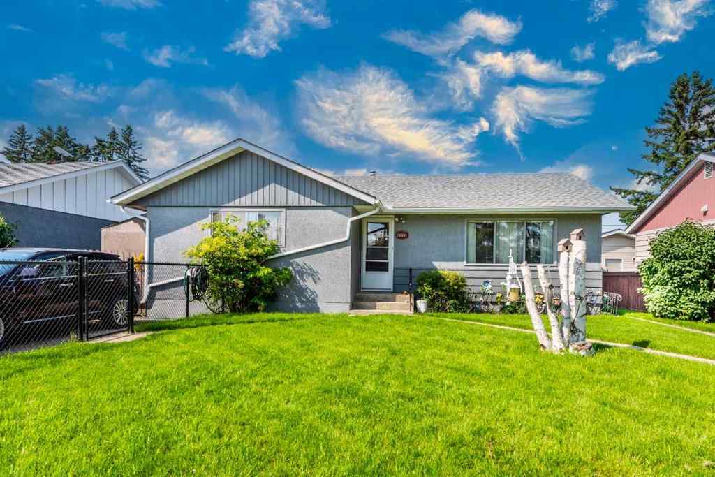 MLS® A2245360 - 4518 Forman Crescent SE in Forest Heights Calgary, Residential