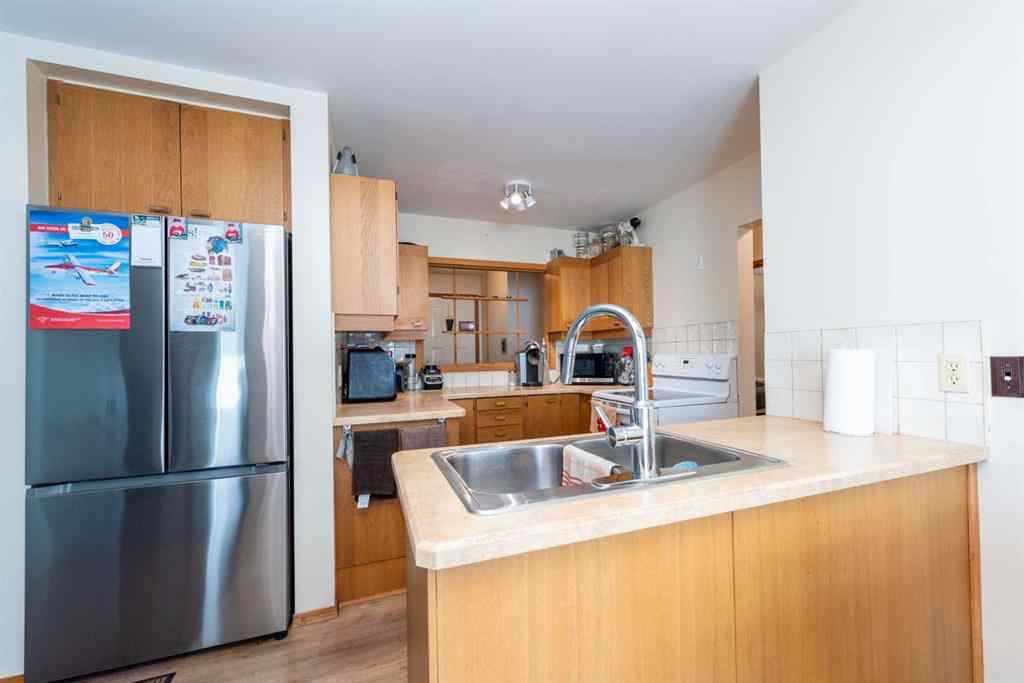 MLS® A2245360 - 4518 Forman Crescent SE in Forest Heights Calgary, Residential